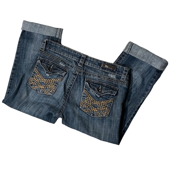 Malibu Women's Juniors Size 5 Blue Cropped Distressed Dark Stretch Denim Jeans - Picture 4 of 15